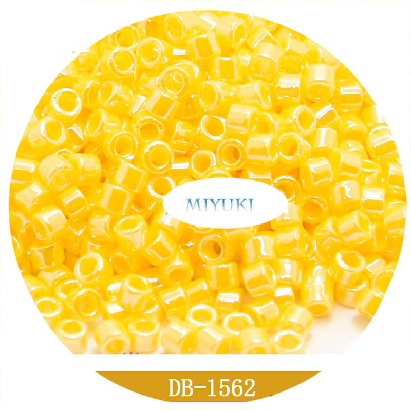Jewelry Making Japan - Японские бусины Miyuki Delica DB-1562, 18-цветные